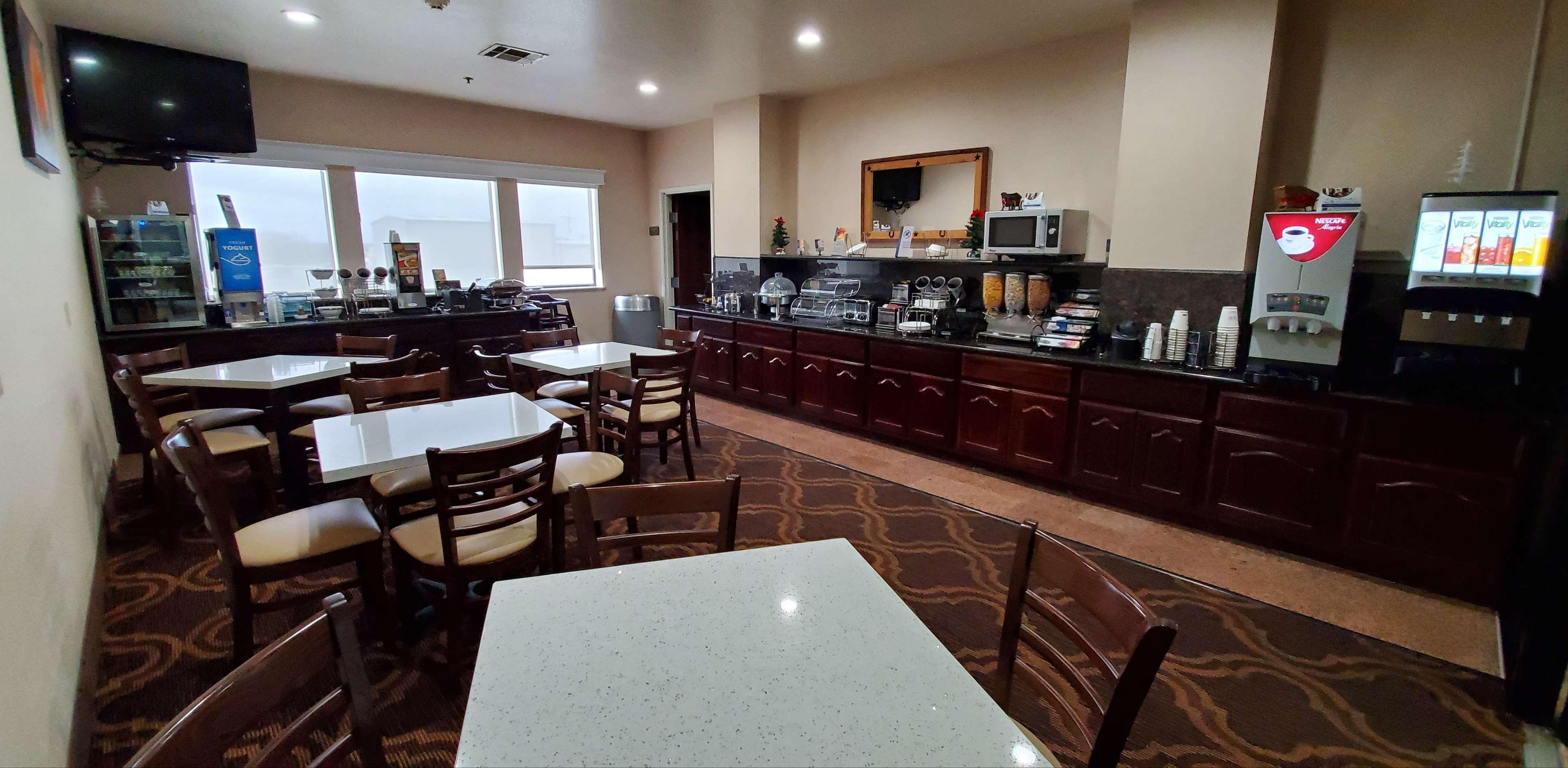 Best Western Executive Inn & Suites Madisonville Exterior foto